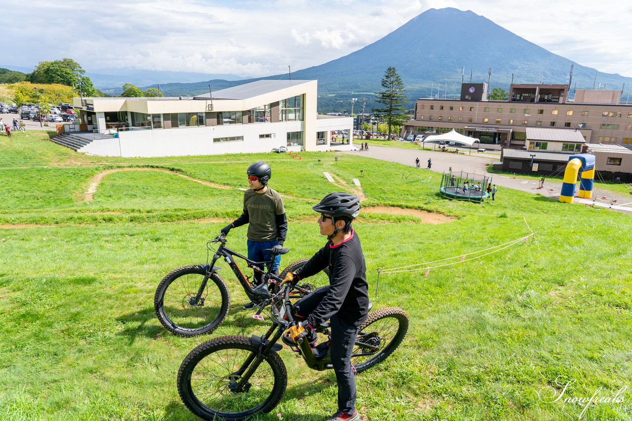 ニセコマウンテンリゾート グラン・ヒラフ　電動アシスト付きMTB『Turbo Levo』でフロートレイルにチャレンジ！